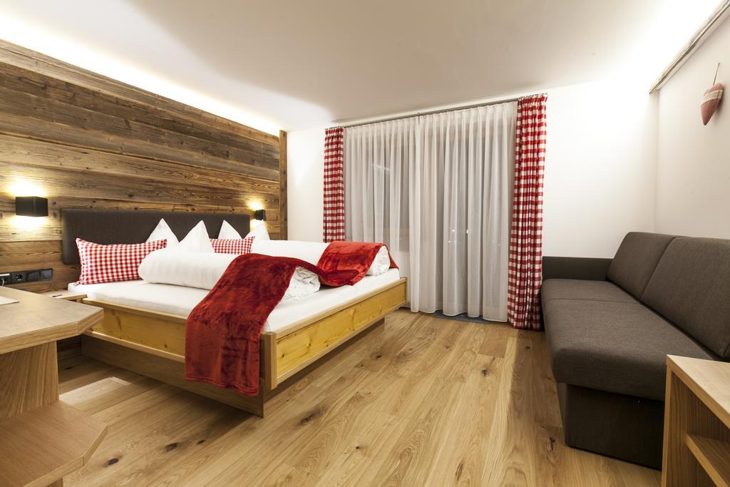 Gaestehaus Mathies Mittelberg Szoba fotó